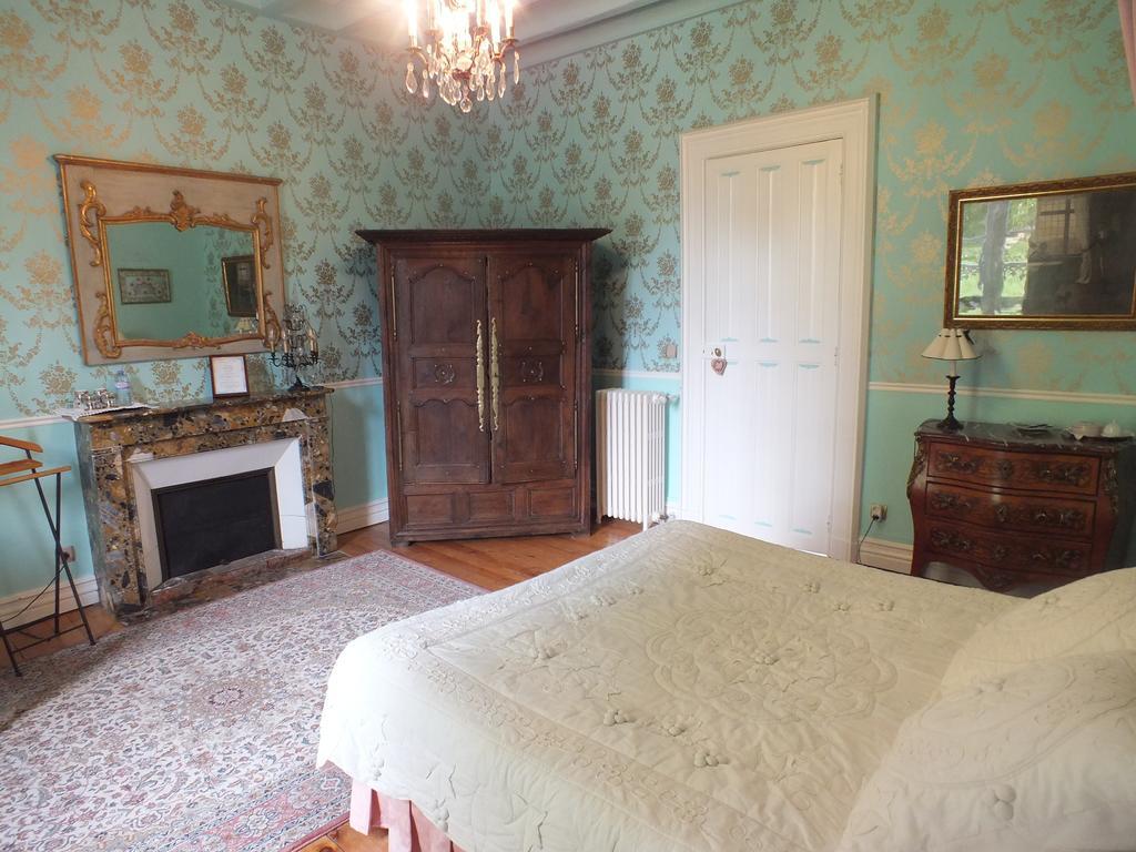 Chateau De Naze Vivy-Saumur Dış mekan fotoğraf