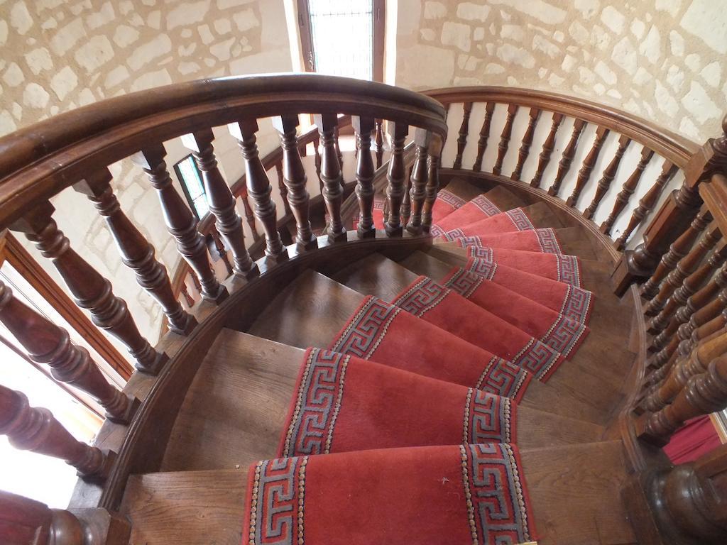Chateau De Naze Vivy-Saumur Dış mekan fotoğraf
